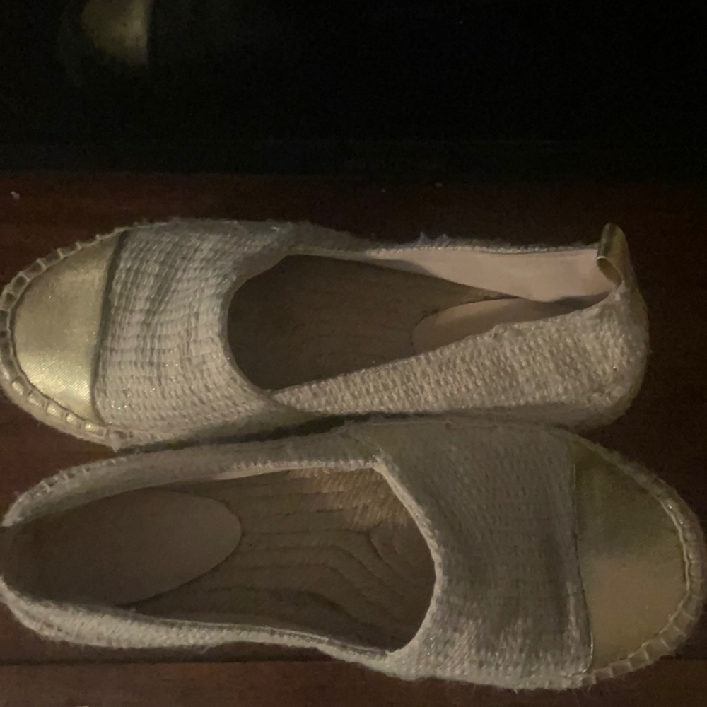 Parfois espadrilles cream and gold toe size 37